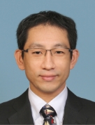 中西 洋平 氏