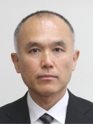 宮﨑 司 氏
